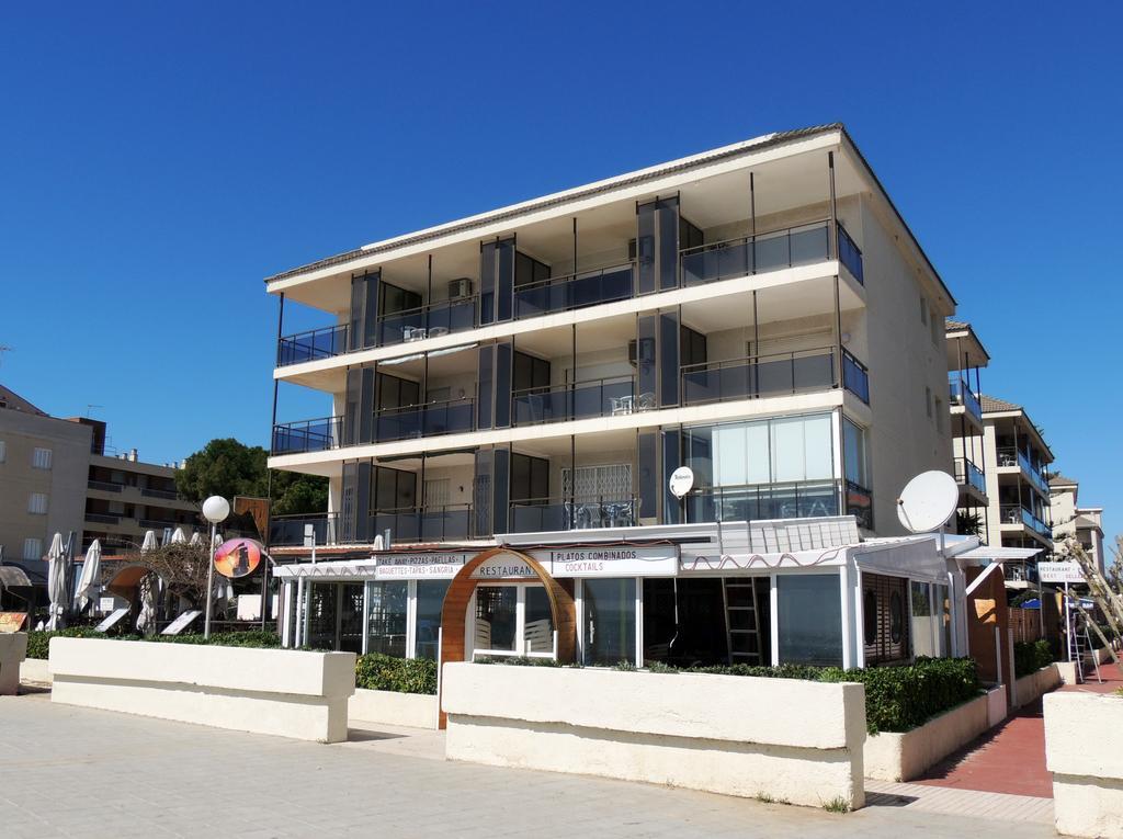 Apartamentos Turisticos Augustus Cambrils Esterno foto