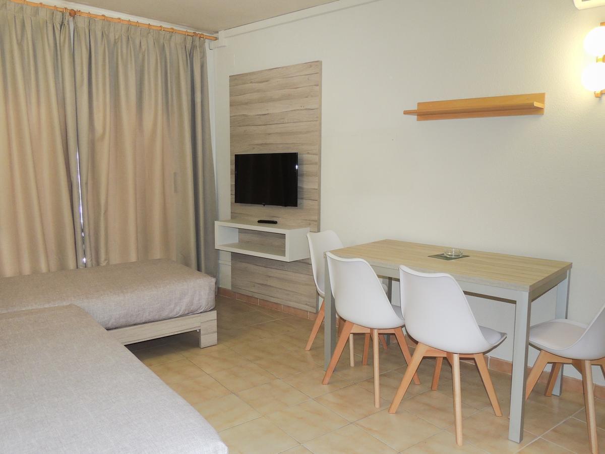 Apartamentos Turisticos Augustus Cambrils Esterno foto